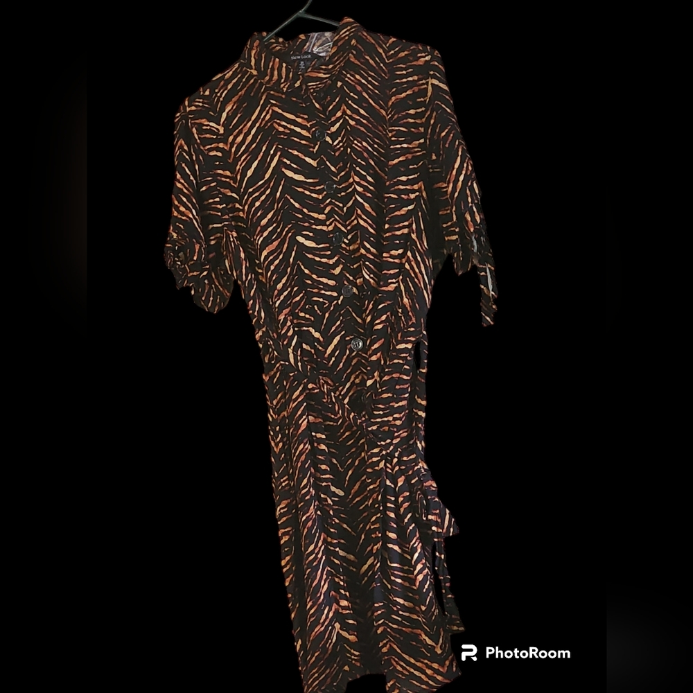 New Look Zebra Print Short sleeve button belted dress size 2X NWT - Picture 2 of 7